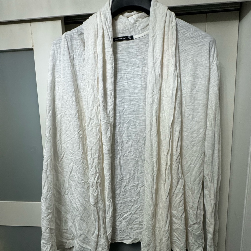 Alternative 
Cardigan
Women’s M

#summer #work #cardigan #backtoschool #workwear